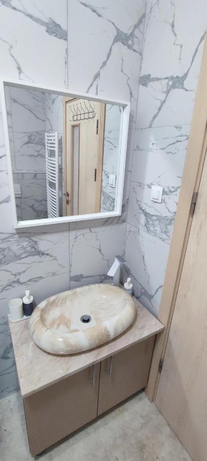 Jacuzzi Belle View Sinaia-Free Parking Apartment Exterior foto
