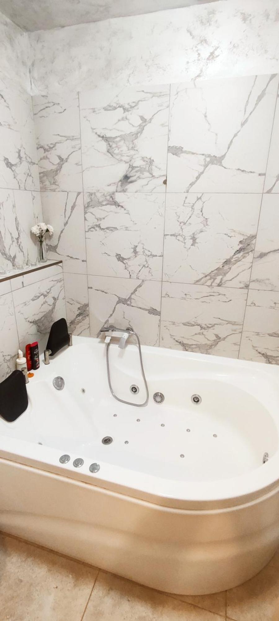 Jacuzzi Belle View Sinaia-Free Parking Apartment Exterior foto